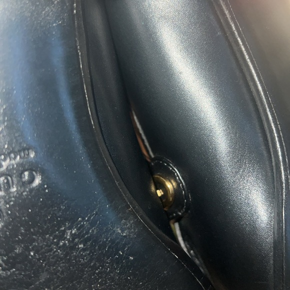 Black Gucci Slip On - Picture 6 of 8